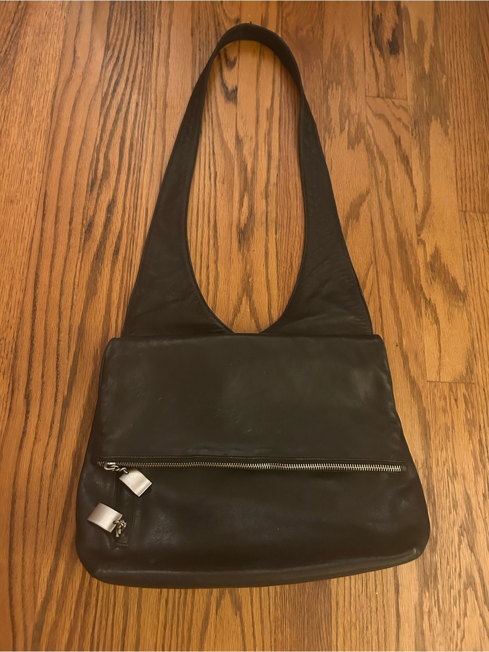 Sabina New York Black Y2K/Early 2000s/Early 00s Crossbody Bag W/ Flap Pocket
